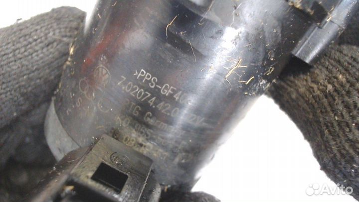 Насос водяной Volkswagen Golf 5, 2008