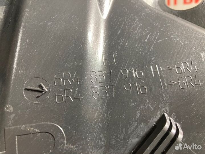 Накладка в салоне передняя правая Volkswagen Polo