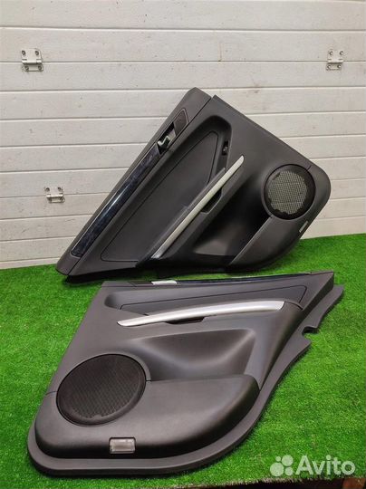 Обшивки дверей комплект Mercedes Benz ML W164 2007