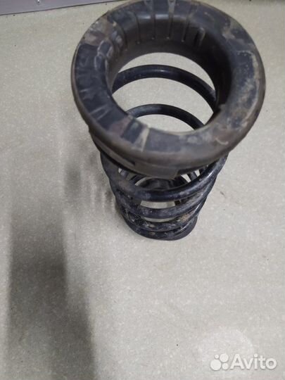 Пружина подвески задняя Kia Rio QB G4FA 2015