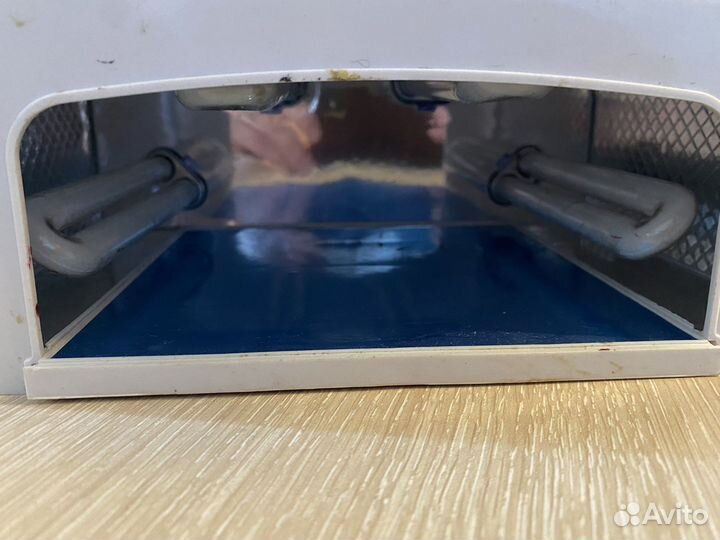 Уф лампа для ногтей