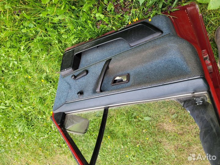 Дверь задняя, передняя левая vw santana