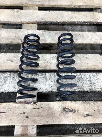 Пружина подвески задняя Bmw 1 E87 N46B20BY 2006