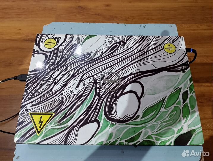 Редкий Ноутбук Dell Studio 1537 рабочий б/у