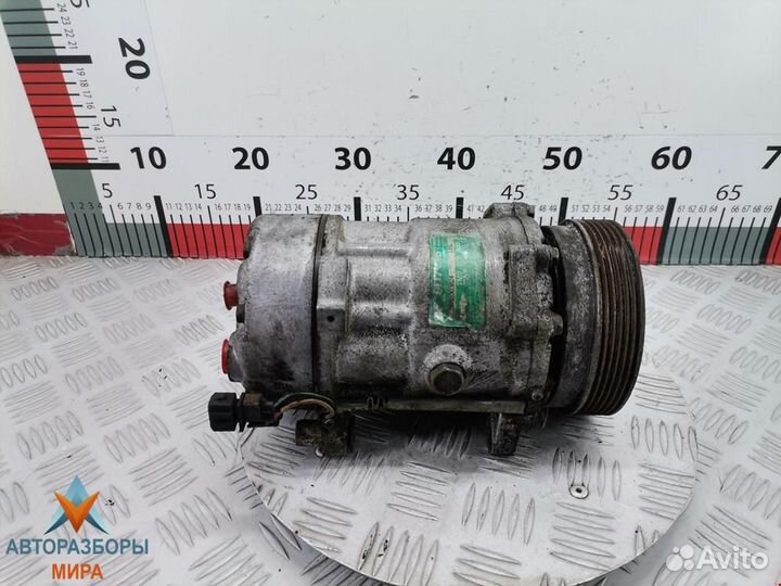 Компрессор кондиционера Volkswagen Sharan 1998
