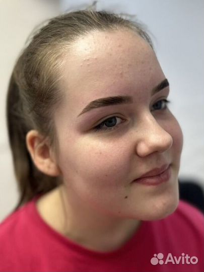 Мастер бровист