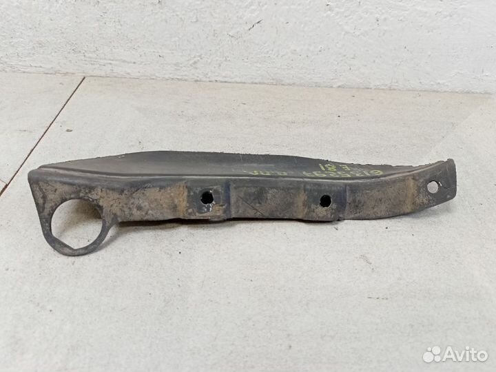 Пыльник бмв 1 E81/E87