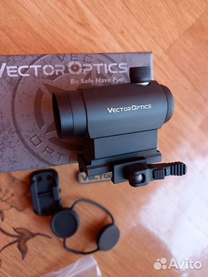 Коллиматорный прицел Vector Optics