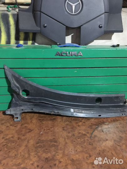 Жабо Mazda Demio DY3W