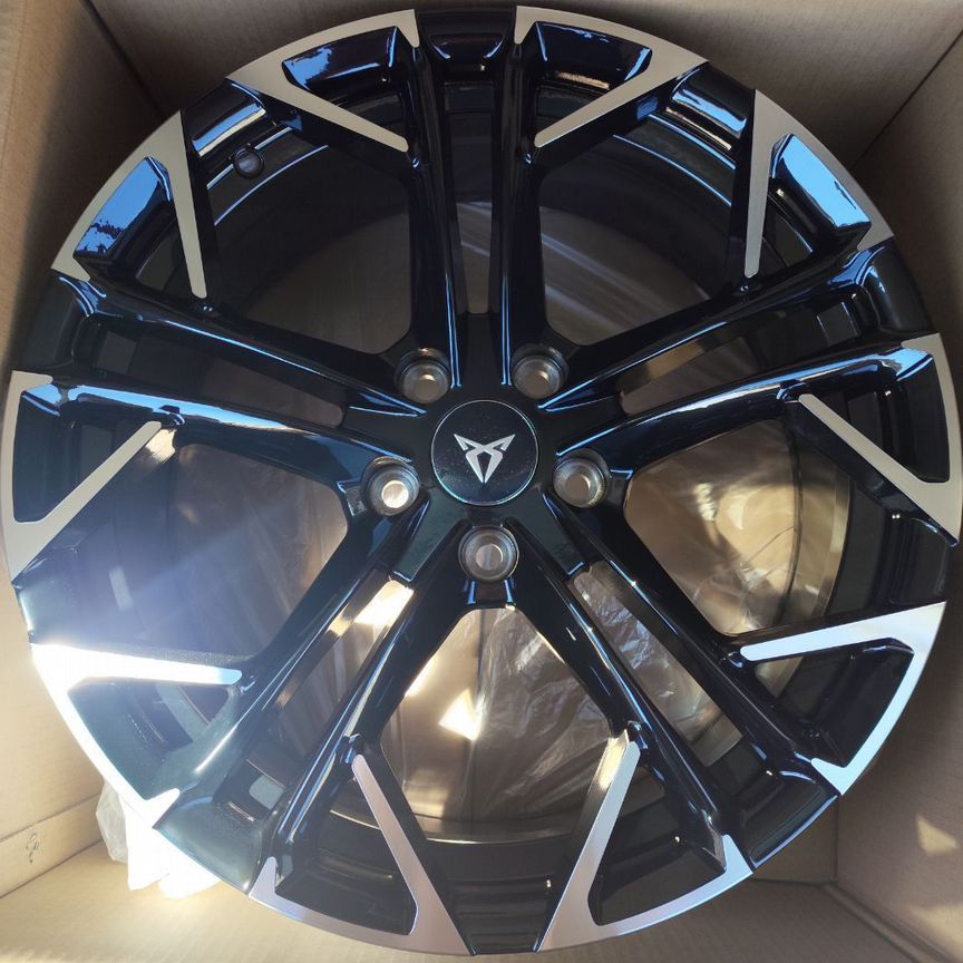 Литые диски Volkswagen 8×R18 5×112