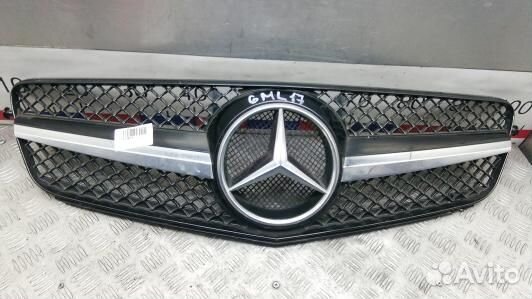 Решетка радиатора mercedes benz C-class W204 (GML1
