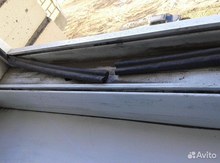 Замена уплотнителя,ремонт окон,регулировка