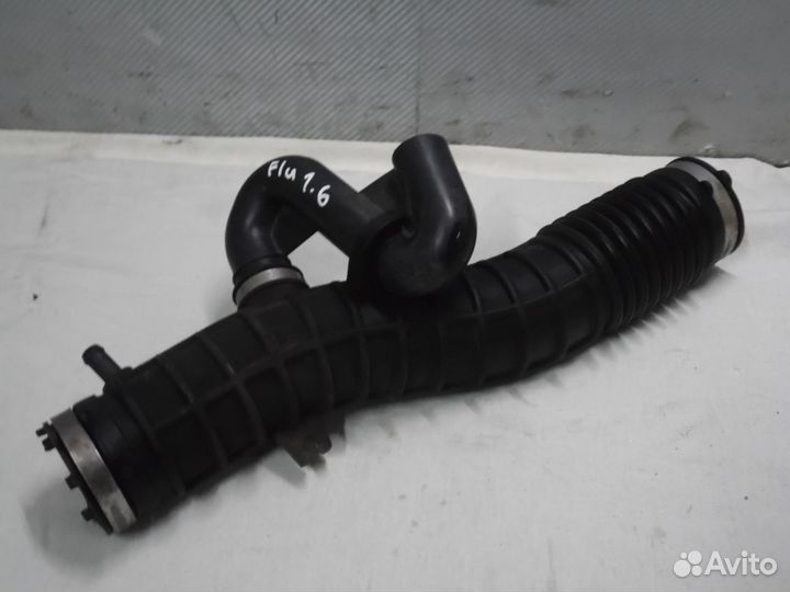 Патрубок воздушного фильтра Рено Флюенс 1,6 H4M