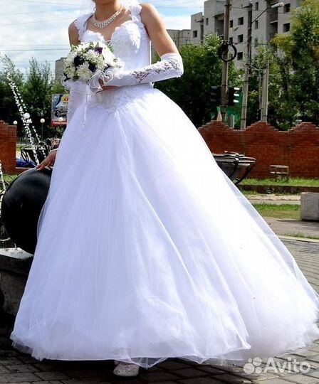Продаю свадебное платье