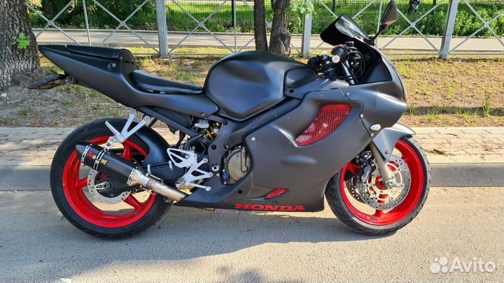 Honda cbr 600f4i sport