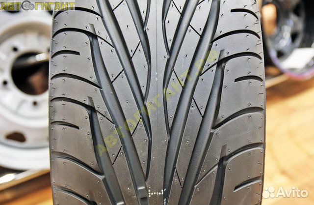 Maxxis MA-Z1 Victra 225/45 R17 94W