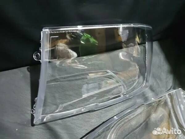 Стекло фары Dodge RAM (2008-2017)