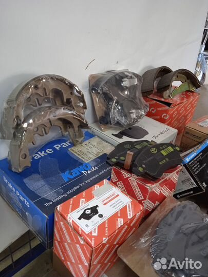 Тормозные колодки Toyota corolla 150/Toyota Auris