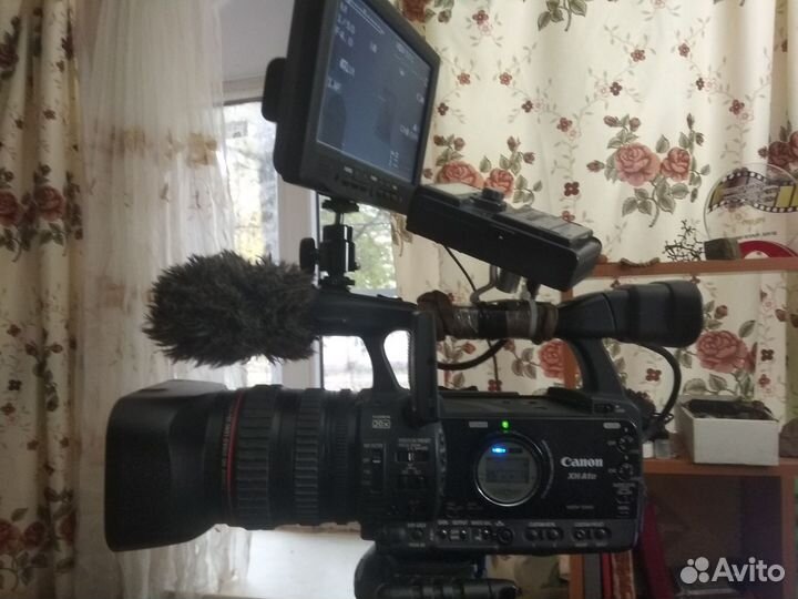 Canon XH A1s+видеорекордер