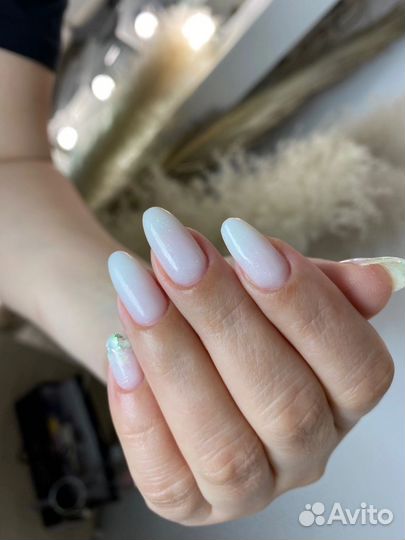 Маникюр на дому