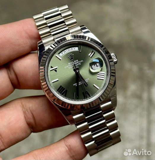 Часы Rolex Day-Date 40 White Gold Olive / 2024