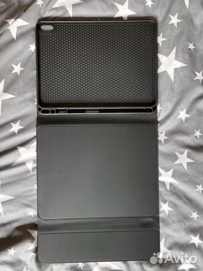 Чехол на iPad