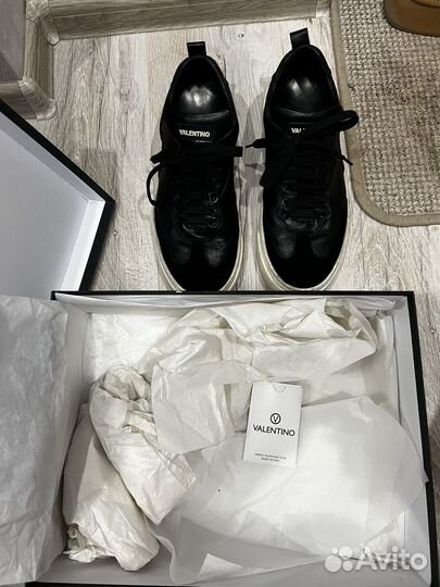 Мужские кеды valentino