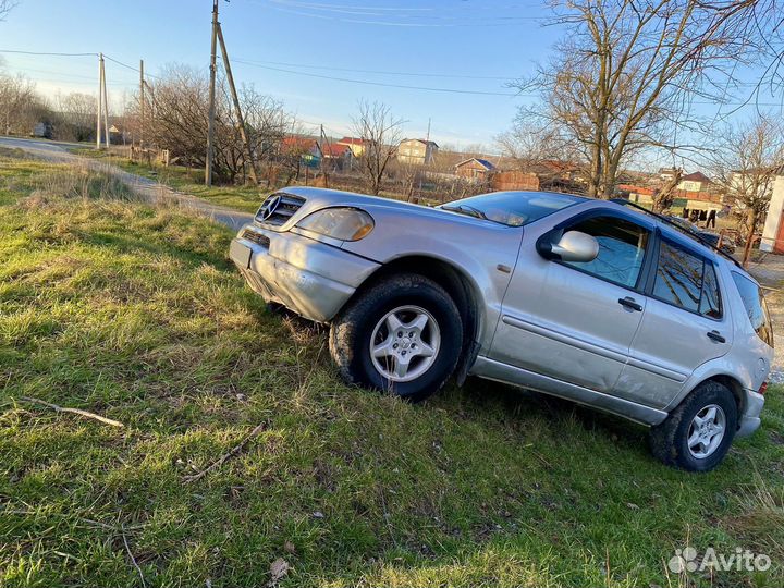 Mercedes-Benz M-класс 3.2 AT, 2000, 195 857 км