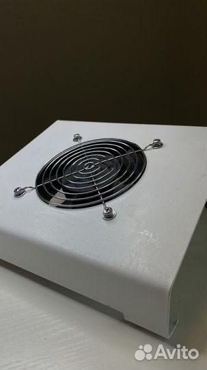 Вытяжка для маникюра