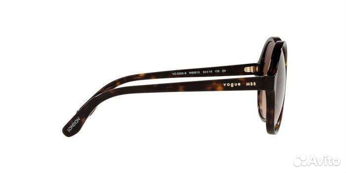 Солнцезащитные очки Vogue