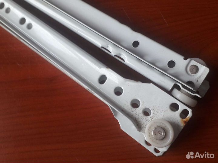 Роликовые направляющие