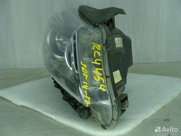 Фара правая Kia Sorento