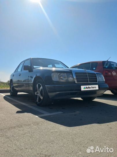 Mercedes-Benz W124 2.5 МТ, 1993, 555 000 км