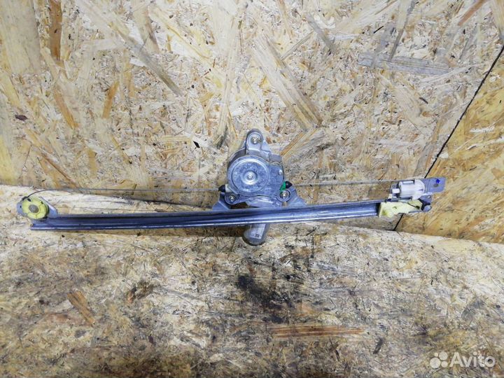 Стеклоподъемник передний правый Opel Vivaro A 2005