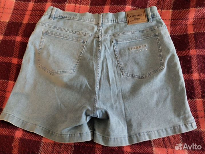 Джинсовые шорты