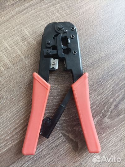 Кримпер для обжима телефонных и компьютерных клемм