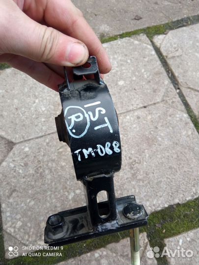 TM 088 подушка двигателя Toyota Yaris