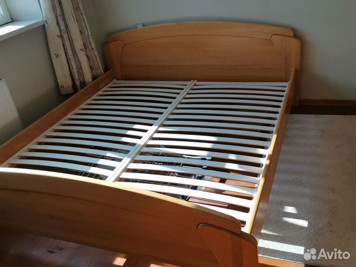 Кровать из массива 180 х 200