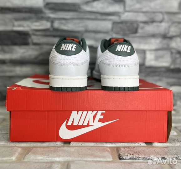 Кроссовки Nike Dunk Low Retro SE