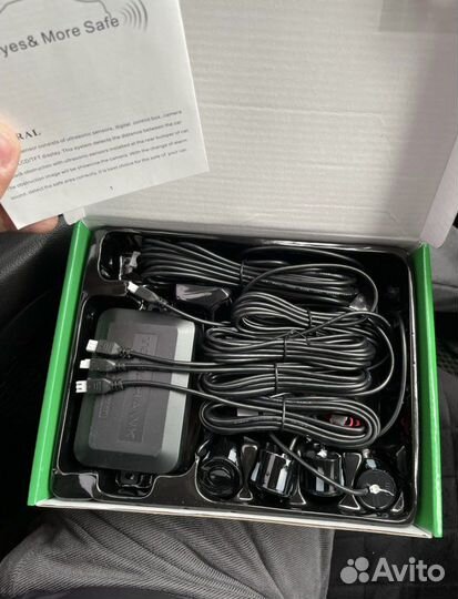 Парковочный радар (парктроник) на 4 датчика