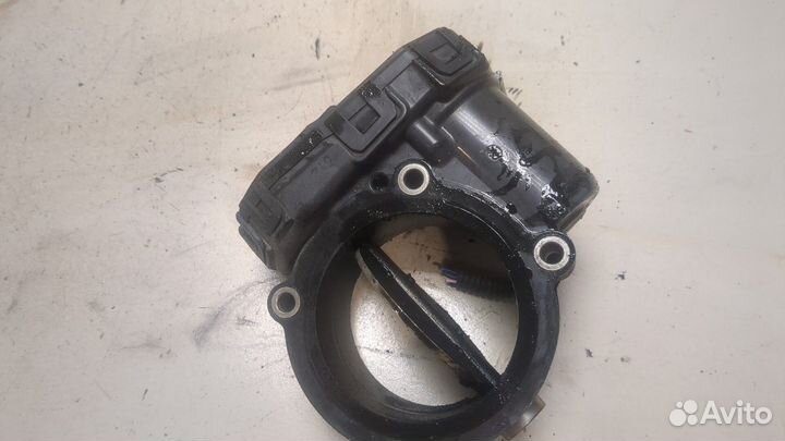 Заслонка дроссельная Mercedes C W205, 2017