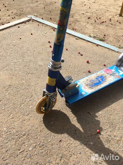 Самокат детский трехколесный