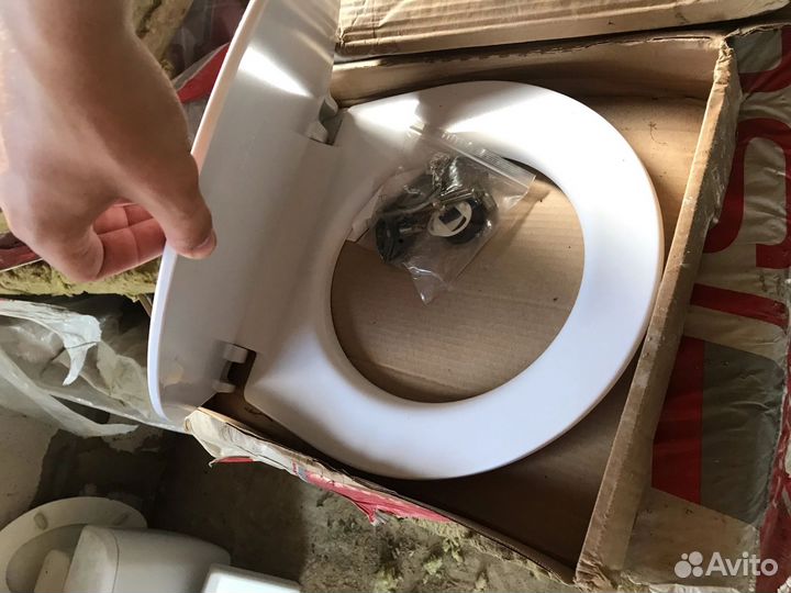 Унитаз новый