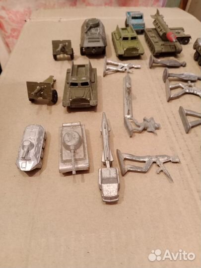 Военные игрушки металлические СССР