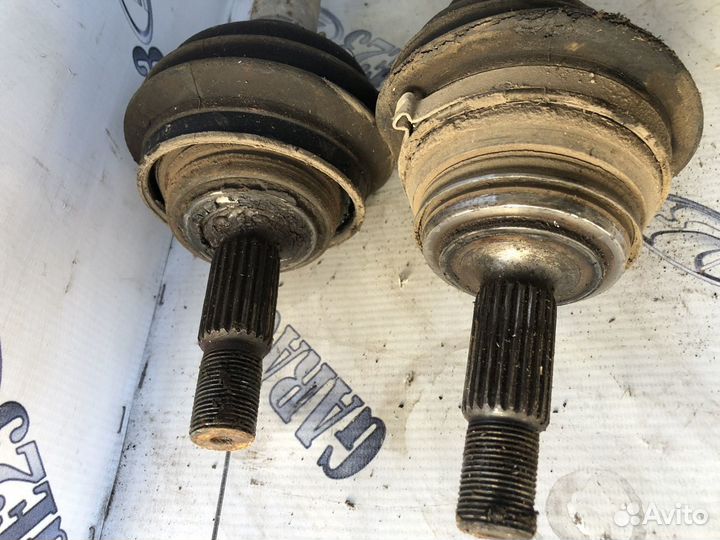 Привод передний правый/левый Audi 80