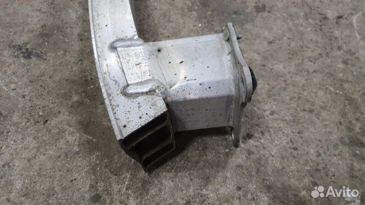 Усилитель бампера Audi A7 4G CGW 2011