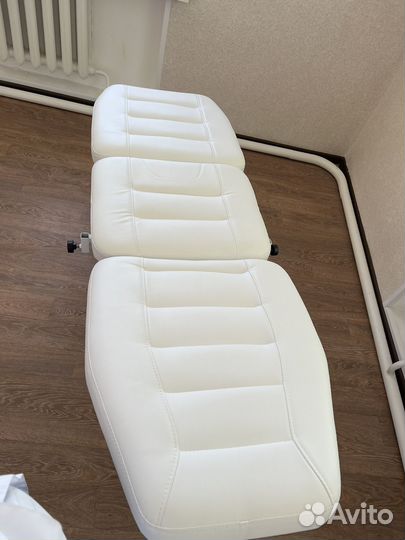 Кушетка косметологическая