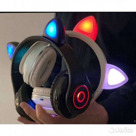Наушники со светящимися ушками кошки