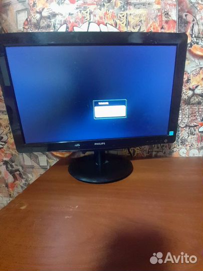 Монитор Philips 19 дюймов