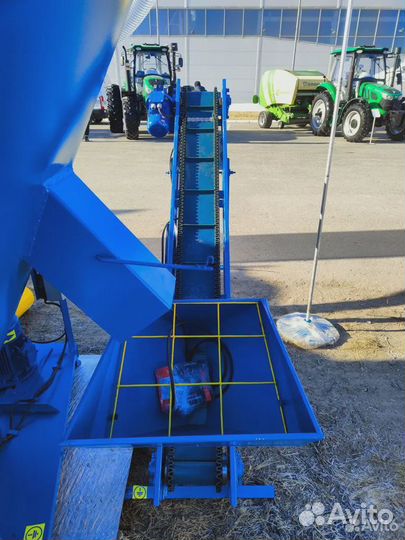 Транспортер ленточный скребковый